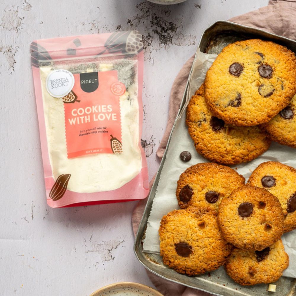 Pineut | pouchbag | Cookies with love